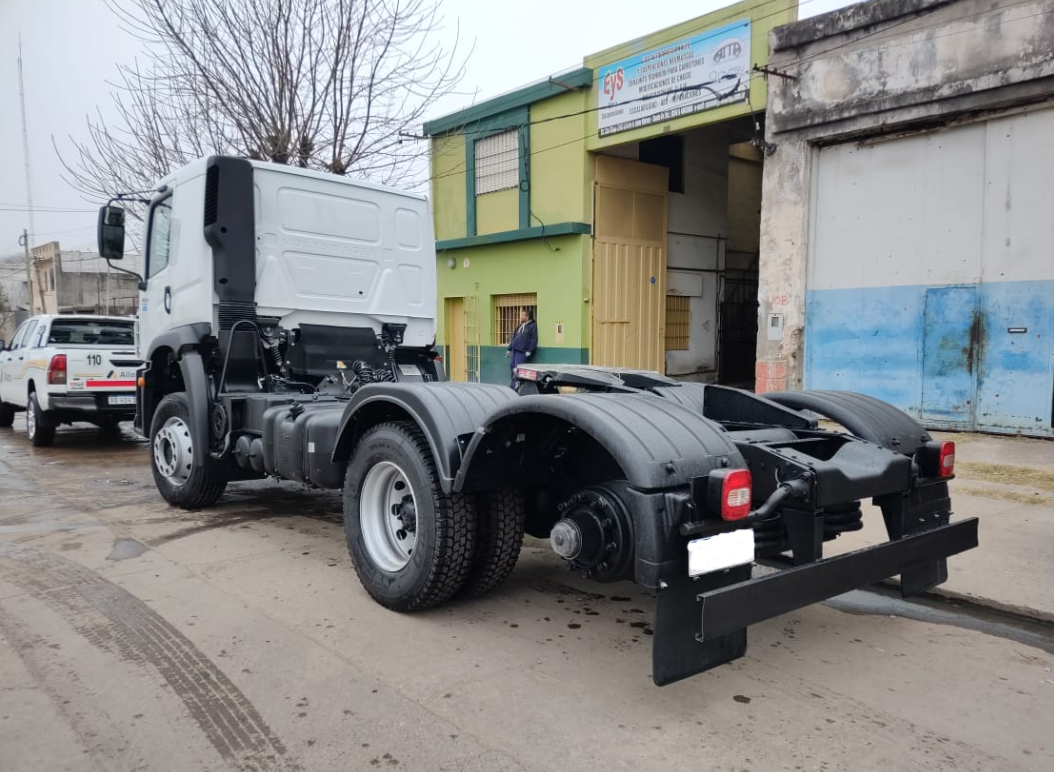 E y S EJES Y SUSPENSION