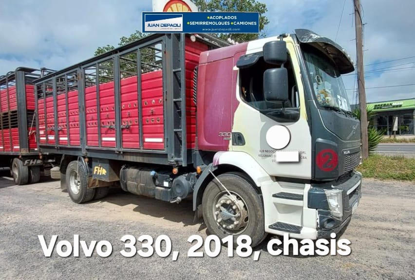 VOLVO 330 AÑO 2018